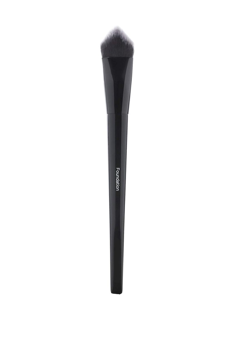 Masterclass Foundation Brush - Synthetic Angled Makeup Brush for Flawless Application | Professional Quality