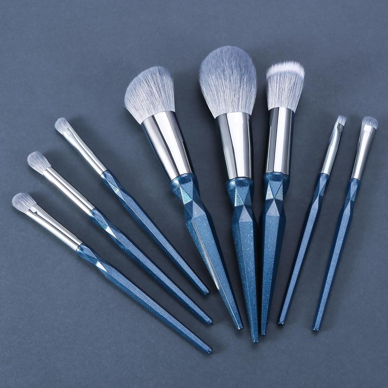 Rainbow Crystal Makeup Brushes Set Professional, Vegan Makeup Brush Set with Case by ENZO KEN, Bedazzled Cosmetic Brushes Makeup Set, Sparkly Make up Brushes Set Professional, Makeup Brush Set Vegan.