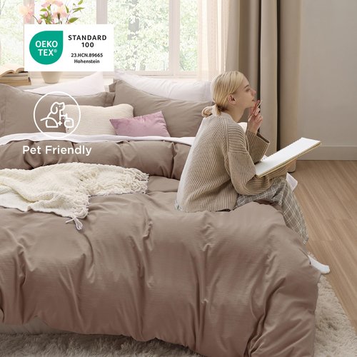 Bedsure Khaki Duvet Cover Twin/Twin XL Size - 2 Pieces Prewashed Cotton-Like Polyester Extra Soft Bedding Set, Includes 1 Twin Duvet Cover 68''x90'' with Zipper Closure & 1 Pillow Sham, No Comforter