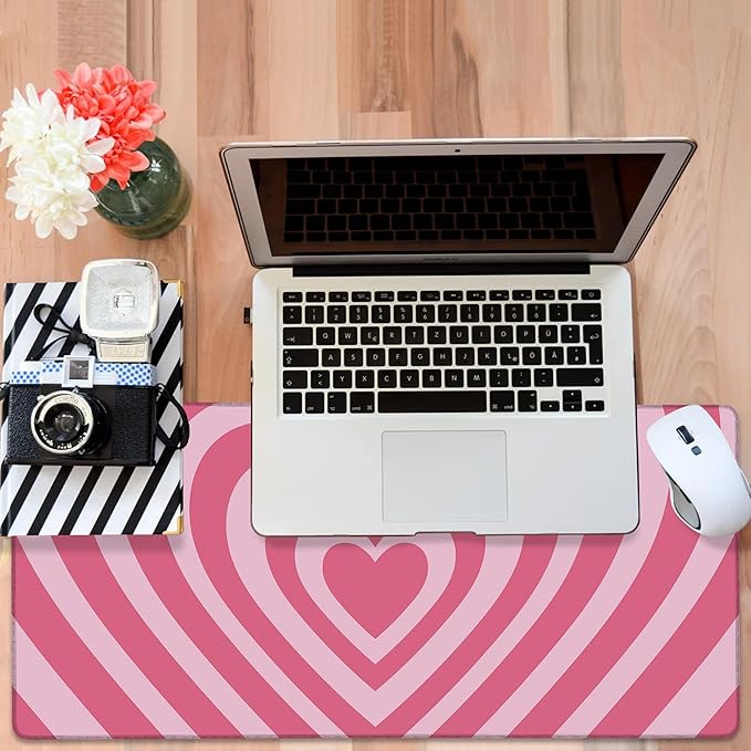 NITAHHHY Gaming Desk Pad Large Extra Length Retro Style Hearts Mouse Pad Keyboard Laptop Non-Slip Waterproof with Rubber Base Thick Stitched Edge Mouse Mat for Office Home 35.4 x 15.7 Inches