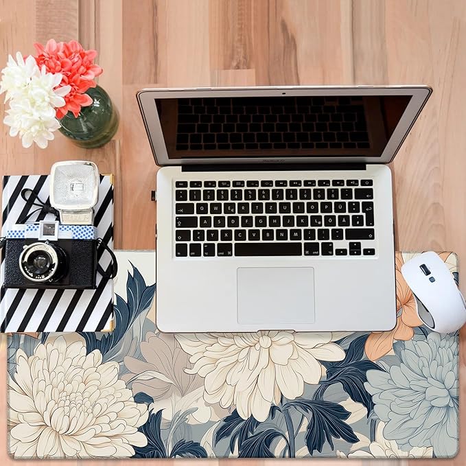 NITAHHHY Beautiful Chrysanthemum Gaming Mouse Pad 3mm Thick Stitched Edge Waterproof Non-slip Large Computer Keyboard Mouse Mat,Suitable for Office Entertainment Decorative Desk Pad 35.4 x 15.7 Inches