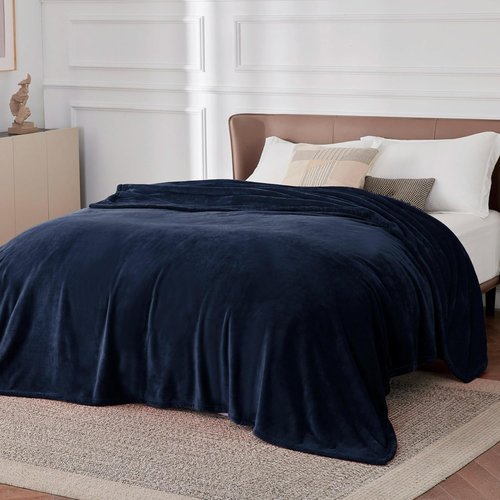 Bedsure GentleSoft Fleece Bed Blanket - Soft, Lightweight, Plush Navy Luxury Microfiber | Full Size 84x90 Inches