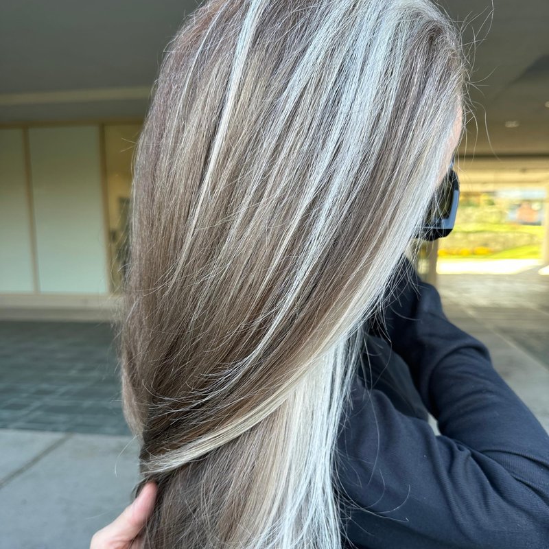 RUSK Deepshine Platinum Conditioner, Gentle Conditioner Eliminates Brassiness, Brightening Boost for Platinum, Silver, Gray, White, and Blonde Hair, 12 oz