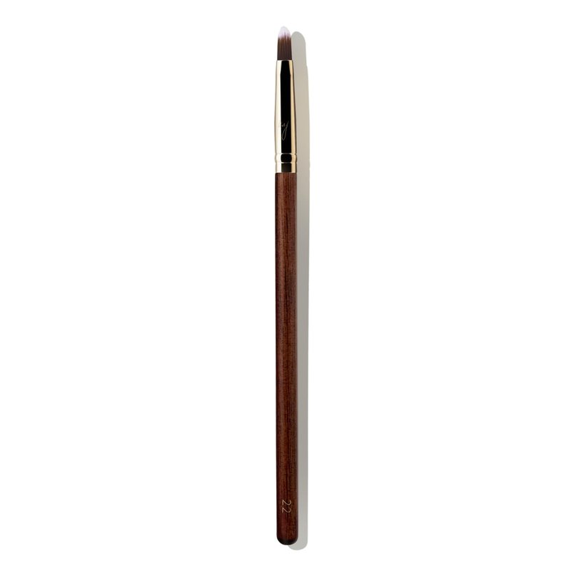 [SOO ADOR] BY MAENG #22 Concealer Brush (Medium) - Precision Tool for Covering Imperfections and Enhancing Skin Tone | Designed by K-Pop Makeup Artist Maeng | Makeup Brush Base Brush