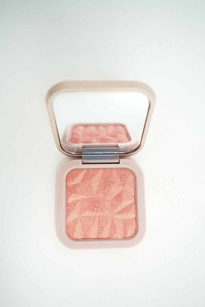 Sunshine & Glitter Highlighter Shimmer Compact - Coral Gold