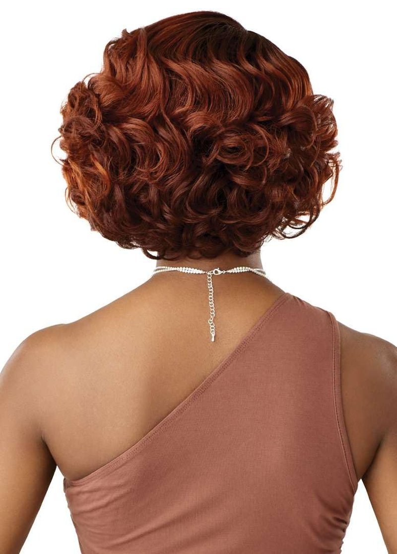 Outre Lace Front Wig - Melted Hairline - Ayda (BLONDE TOFFEE)