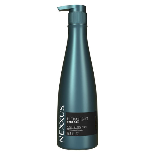 Nexxus Ultralight Smooth Smoothing Conditioner and Frizzy Hair for Dry Hair Powered by Frizz Deflector Technology with Biomimetic 18-MEA 13.5 oz