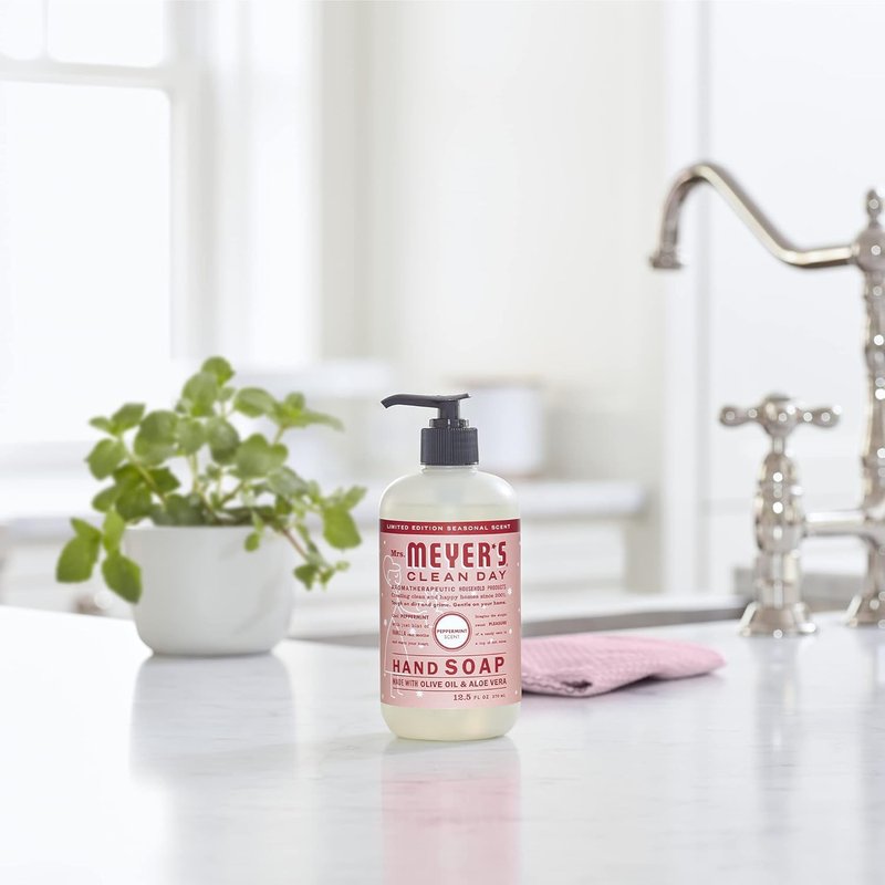 Mrs. MEYER'S CLEAN DAY Hand Soap Variety (Iowa Pine + Peppermint)