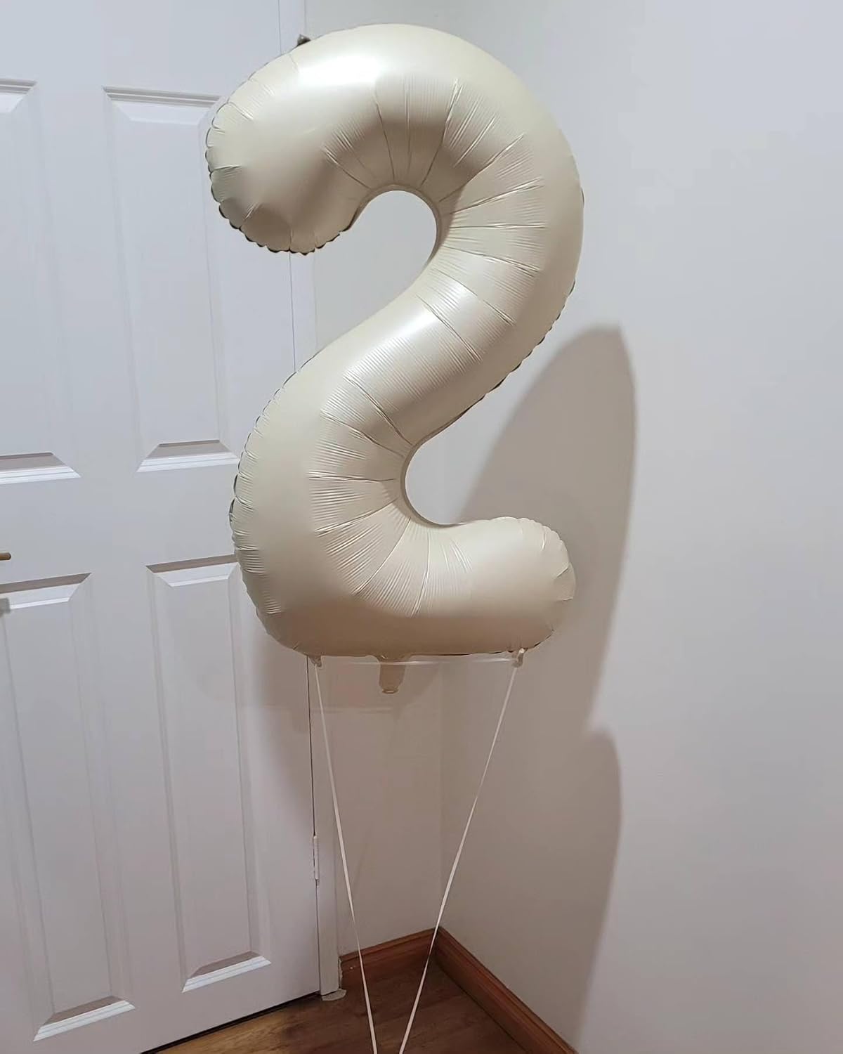 Regine Switzerland Cream Number Balloon - 40 Inch Celebration Decor for Birthdays | Elegant 0 Design
