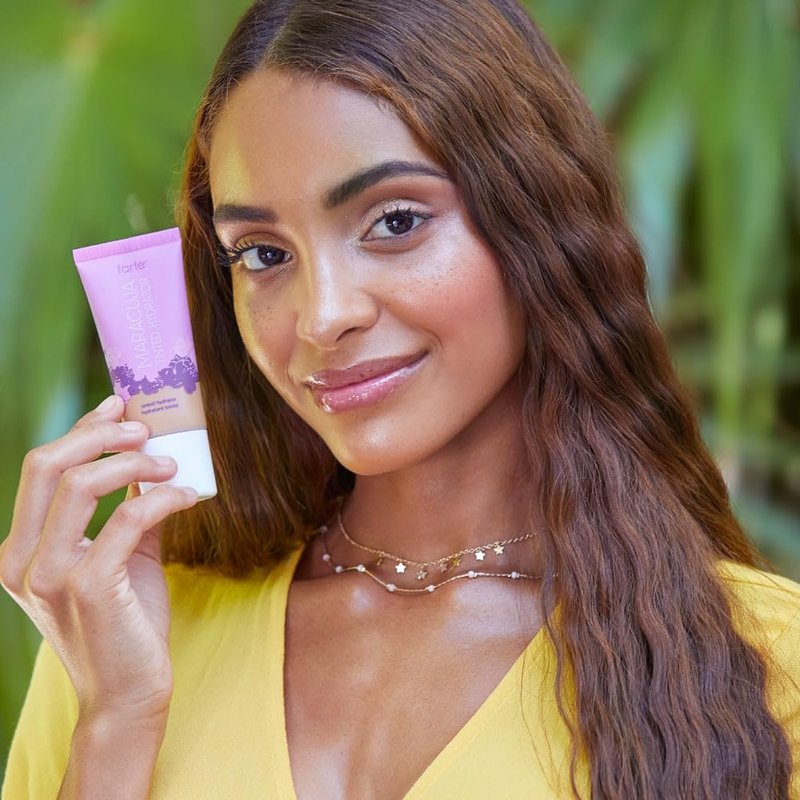 tarte maracuja tinted moisturizer – Lightweight Sheer Foundation with Buildable Longwear Coverage, Hyaluronic Acid for Hydrated Skin, Vegan & Cruelty-Free, full size, 34H medium honey