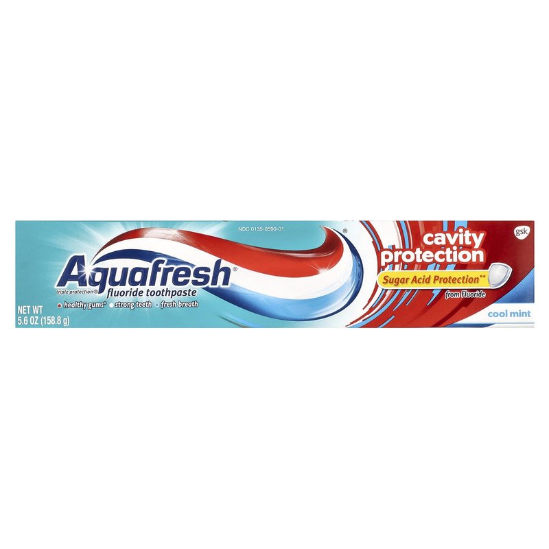 Aquafresh Cavity Protection Fluoride Toothpaste, Cool Mint 5.6 oz (Pack of 12)