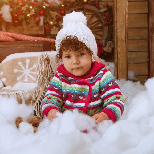 Apragaz Artificial Snow Decoration - Fluffy, Flame Resistant Indoor Snow for Winter Village | 5.6 OZ