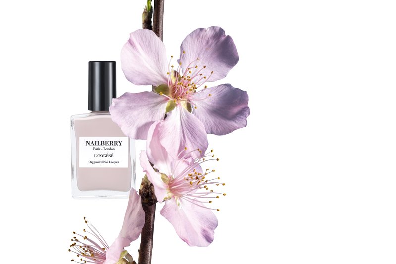 Nailberry L'Oxygéné Oxygenated Nail Lacquer | Tokyo Spring | Light Nude-Lilac Opaque Polish | UV Protected Long-Wear Nail Polish | 12-Free | Vegan & Halal | Cruelty & Gluten Free | 15ml