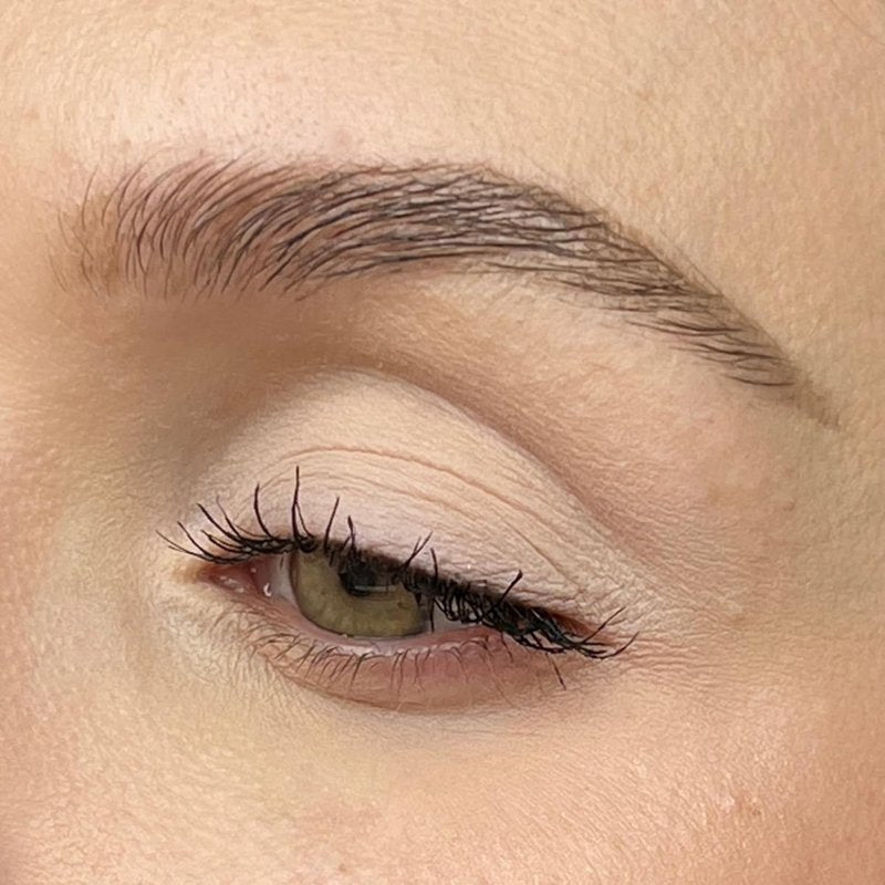 Hypoallergenic Eyeshadow - Long-Lasting, Blendable Formula | Fragrance-Free & Vegan, 262 White-ish