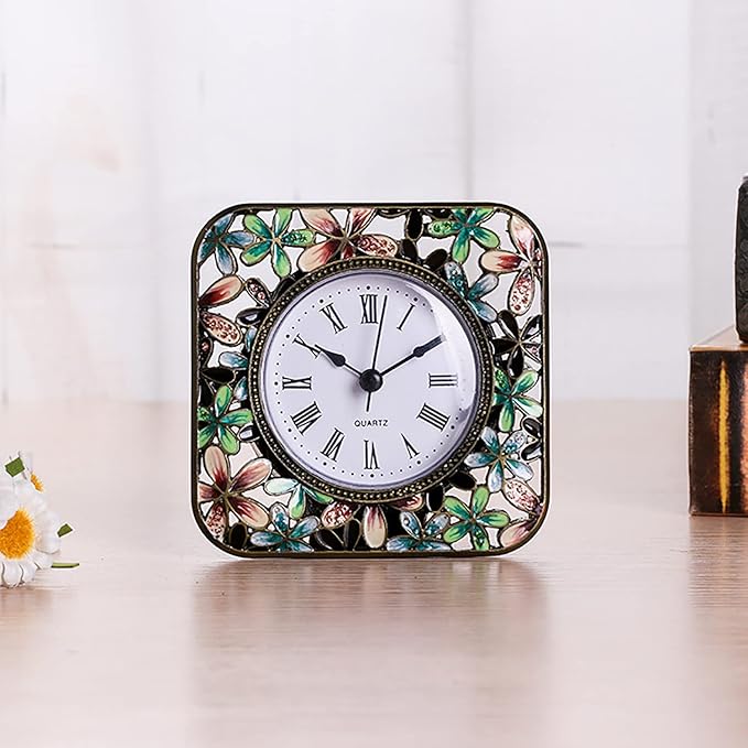 Pewery Decorative Mini Table Clock, Vintage Metal Silent Analog Quartz Battery Operated Table Top Clock for Living Room Decor Shelf