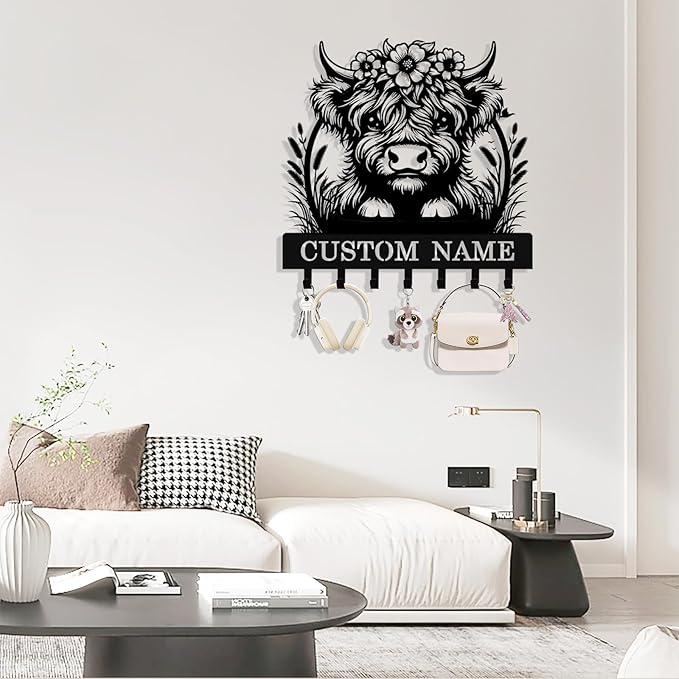 Syneiro Personalized Highland Cow Key Holder Wall Mount, Custom Metal Key Rack Key Holder with Name, Deer Cabin Wall Keys Hanger with Hooks for Entryway, Front Door, Hallway, Kitchen, Living Room