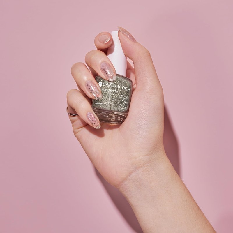 Dazzle Dry Nail Lacquer (Step 3) - Shooting Star - A warm silver glitter. Sheer glitter. (0.5 fl oz)