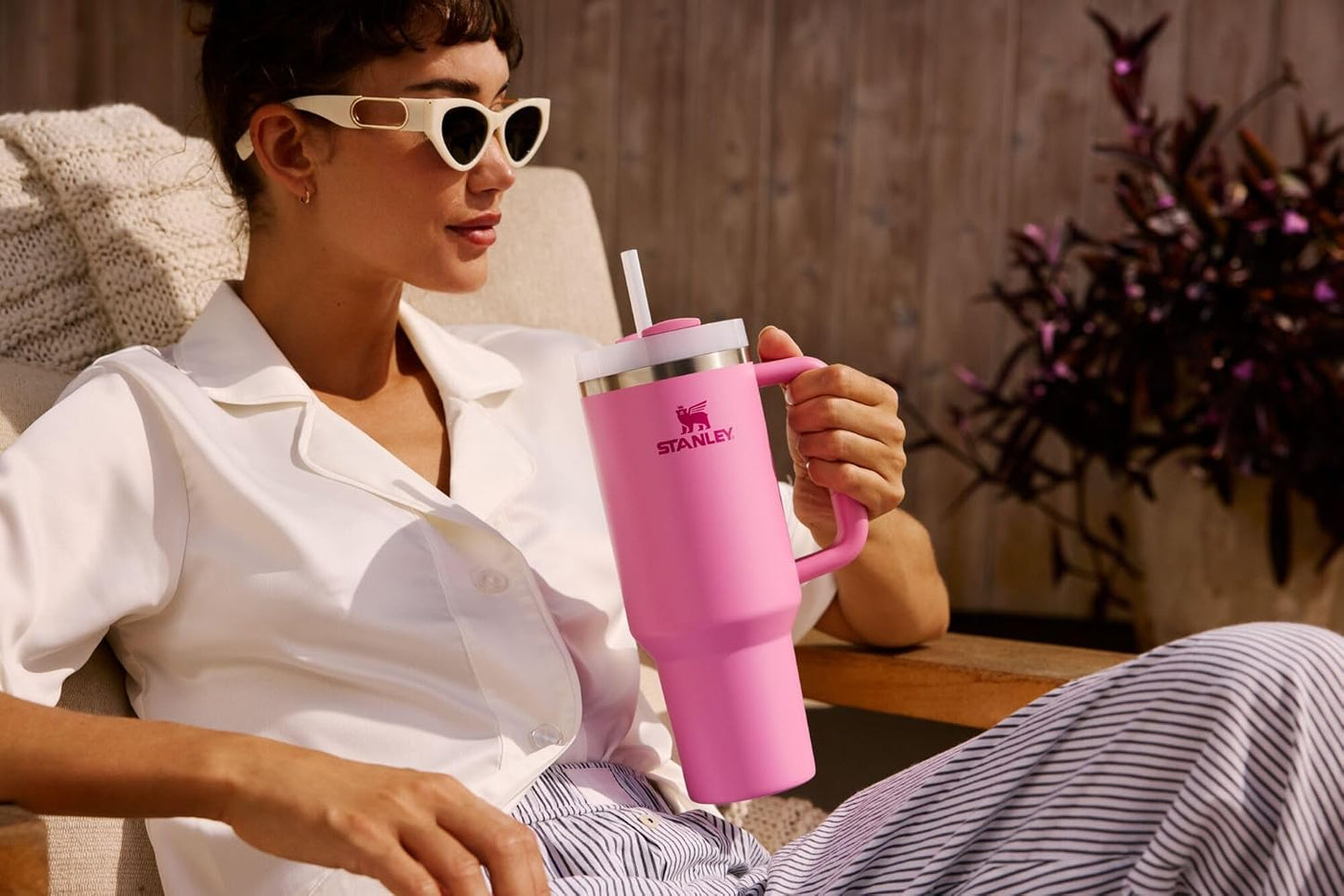 STANLEY Quencher H2.0 Tumbler - 20 oz Insulated Stainless Steel Cup with Handle & Straw | Purple Dust