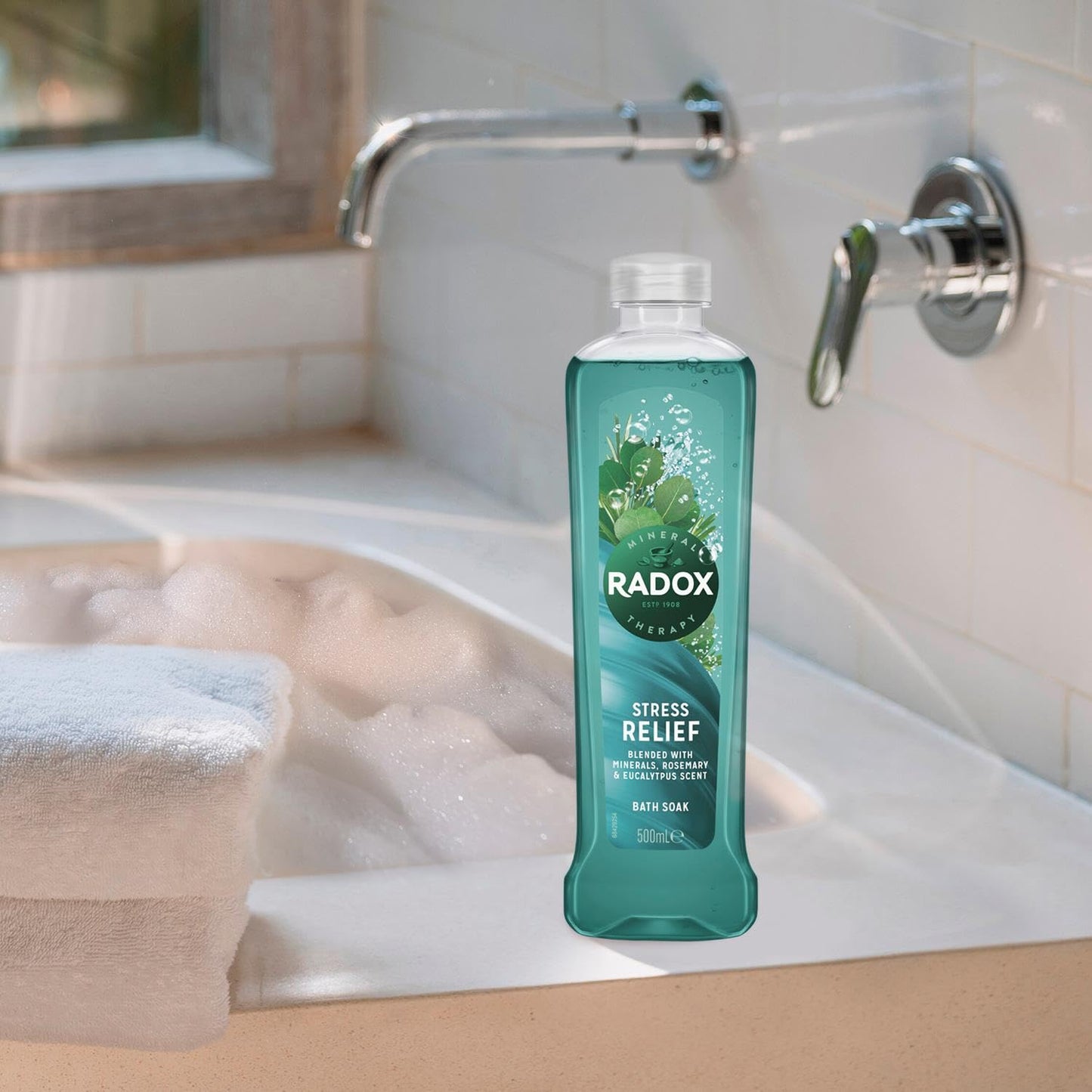 Radox Feel Good Fragrance 500ml Stress Relief Bath Soak, Pack of 6