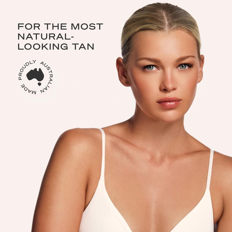 Loving Tan Deluxe Self Tanning Bronzing Mousse, Medium - Streak Free, Professional Quality Sunless Tanning - Up to 5 Self Tanner Applications per Bottle, Cruelty Free, Naturally Derived DHA - 4 FL Oz