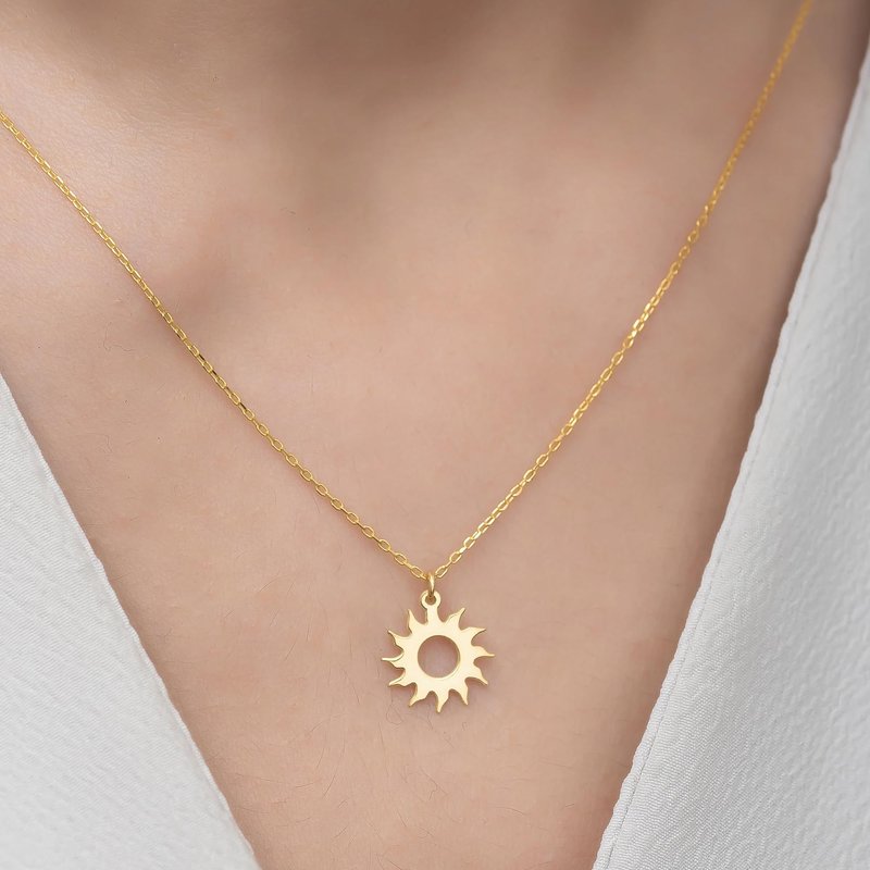 Ieftop Gold Necklace for Women - Dainty 14k Gold Plated Tiny Sun Choker Necklaces for Women Trendy Jewelry