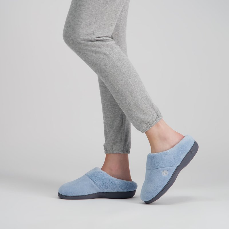 isotoner Women's Classic Clog Slippers with Memory Foam Comfort and Non-slip Sole Slipper, Blue Fog, 8.5-9
