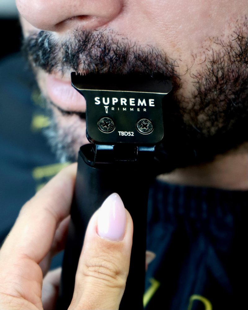 Supreme Trimmer Professional T Shaper | Cordless Hair & Beard Liner for Men | Low Noise, Precision Edger Clippers | Ideal for Sensitive Skin, Kids & Elderly | Barber & Home Use