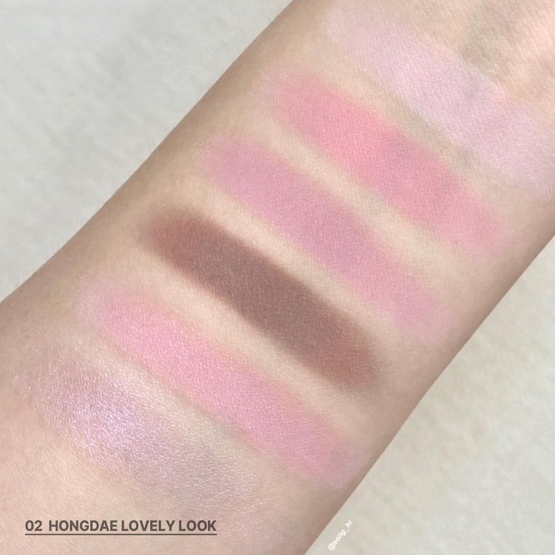 CHOSUNGAH BEAUTY My Magazine Eyeshadow Palette - Cool Pink Purple, 5 Shadows, All-in-One Matte, Shimmer & Glitter Multi-Texture Palette for Chic Daily & Trendy Looks, 0.25oz