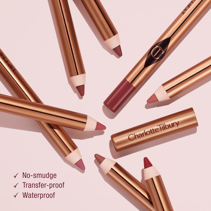 Charlotte Tilbury Lip Cheat Lip Liner Pencil - Gives Lips a Fuller-Looking, Defined Pout - Enriched with Jojoba Oil & Hyaluronic Acid - Waterproof, Smudge-Proof & Transfer-Proof - Red Carpet Red