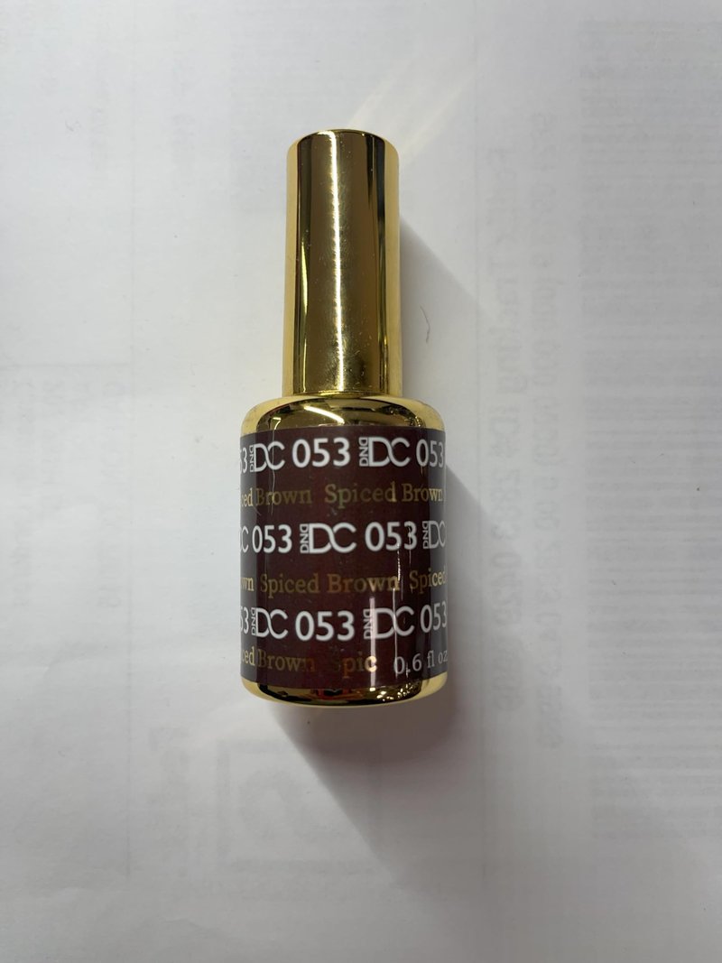 DND DC Gel Polish Set, Brown Collection, UV/LED Gel Polish and Air Dry Nail Lacquer, Matching Chip-Free Polish Duo, 052 Walnut Brown, 0.5 Fl Oz