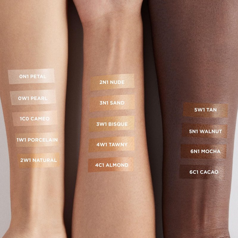 Laura Mercier Tinted Moisturizer Light Revealer Natural Skin Illuminator with SPF 25: All Day Hydration, Ultra-Sheer Coverage, Luminous & Radiant Finish, Skin Tint, Petal