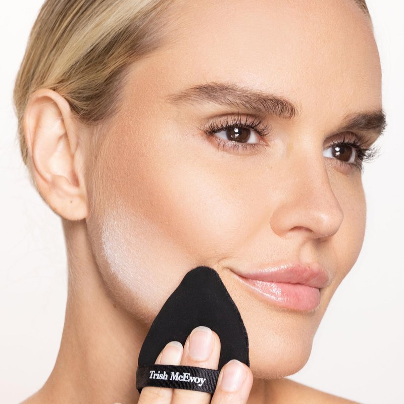 Trish McEvoy Translucent Finishing Powder Refill, Translucent, .33 oz / 9.30 g