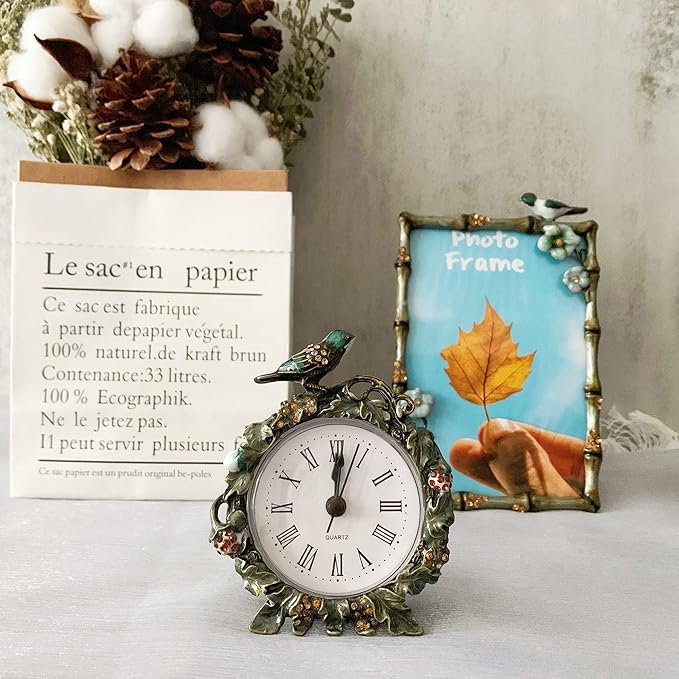 Pewery Decorative Mini Table Clock, Vintage Metal Silent Analog Quartz Battery Operated Table Top Clock for Living Room Decor Shelf