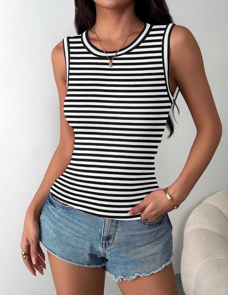 Zeagoo Womens Sleeveless Crewneck Ribbed Tank Tops Casual Basic Summer Top Slim Fitted Racerback Shirts