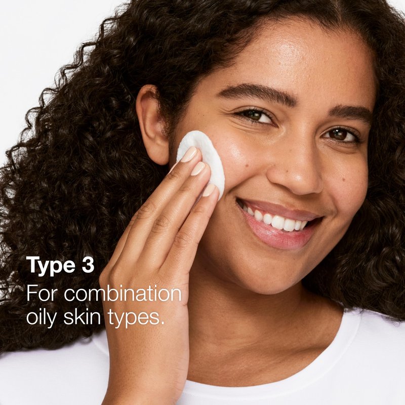 Clinique Clarifying Lotion 3 | Gentle Exfoliator For Oily Combination Skin Types | Face Toner With Witch Hazel + Salicylic Acid | Step 2 in 3-Step Skin Care Routine, 16.5 Fl Oz
