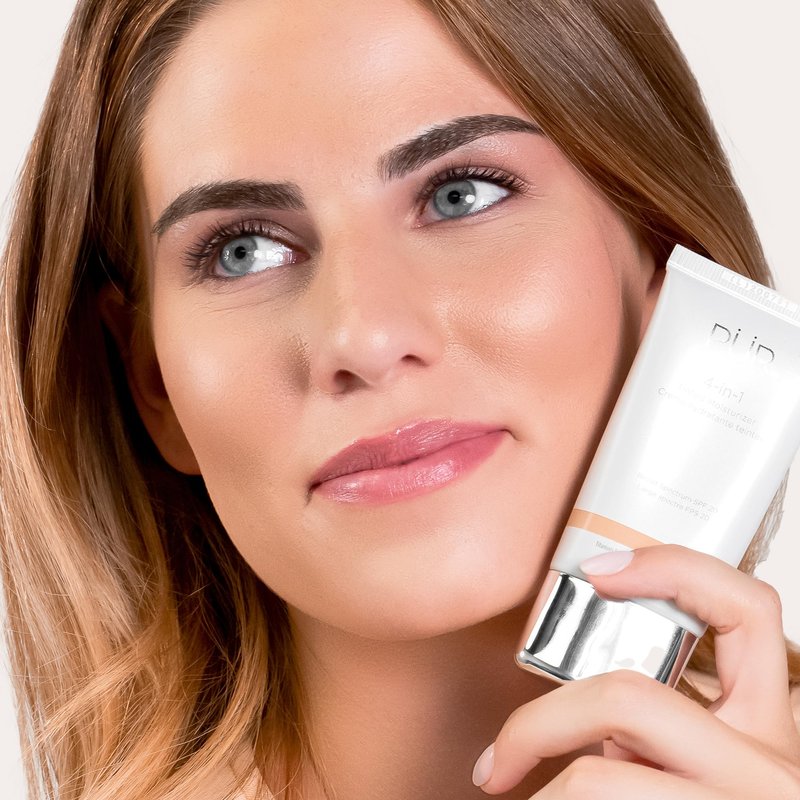 PÜR MINERALS 4-in-1 Tinted Moisturizer with SPF 20 - Hydrating Skin Tint Face Moisturizer, Primer & Foundation with Shea Butter, Aloe Vera & Vitamin B3 - Vegan Friendly, Paraben Free (Dark Almond)