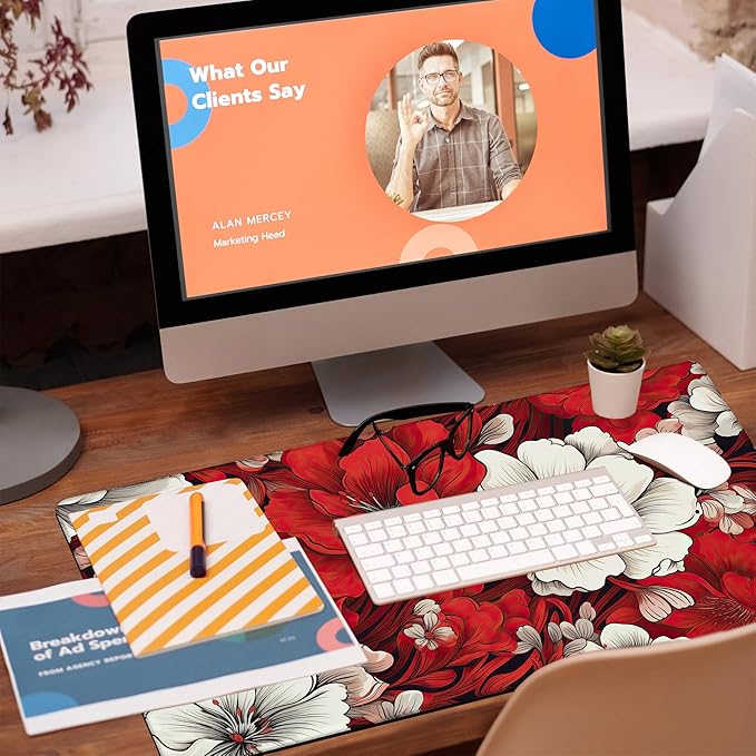 KOAIWPAE Desk Pad, Red and White Flowers Desk Mat, Retro Red Floral Large Gaming Mouse Pad, 31.5"x15.7" Extended Big Computer Keyboard Mouse Pad with Non-Slip Base and Stitched Edge