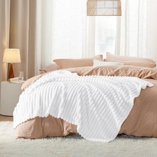 Bedsure GentleSoft White Twin XL Blanket for Bed - Cozy Soft Blankets for Women, Cute Small Fleece Throws for Girls, Birthday Gifts for Women Decor Gifts for Mom, Bright White, 66x90 Inches