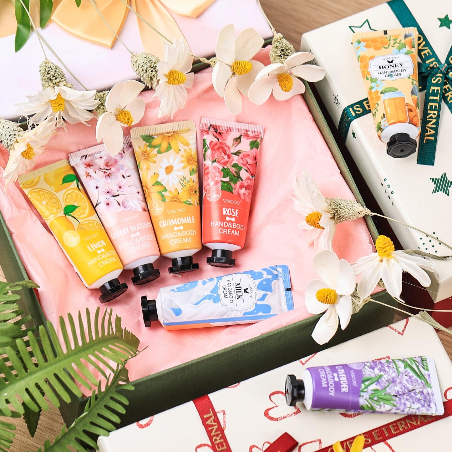VISCOO 84 Pack Hand Cream Gifts Set for Women, Teacher Appreciation Gift/Graduation Gifts, Moisturizing Mini Hand Lotion Travel Size for Dry Cracked Hands, Birthday Gift