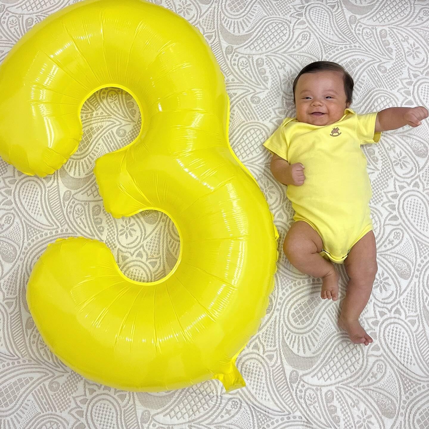 Yellow Number 7 Balloon - 40 Inch Giant Foil Balloon for 7th Birthday Party Decorations
