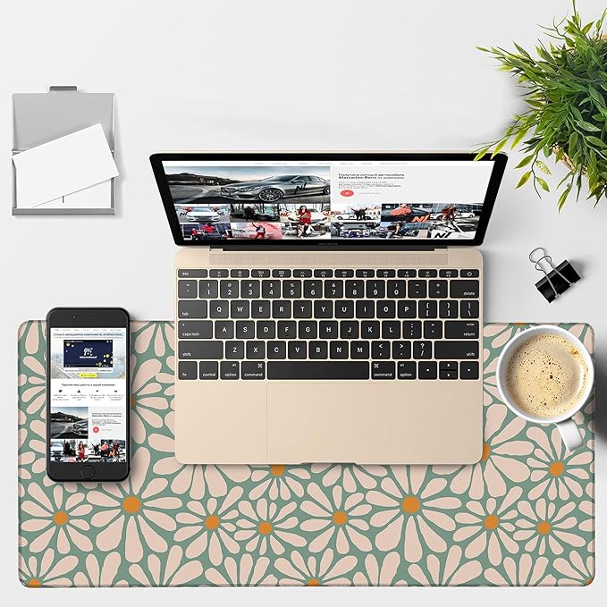 NITAHHHY Retro Daisy Flowers Gaming Mouse Pad 3mm Thick Stitched Edge Waterproof Non-Slip Large Computer Keyboard Mouse Mat,Suitable for Office Entertainment Decorative Desk Pad 35.4 x 15.7 Inches