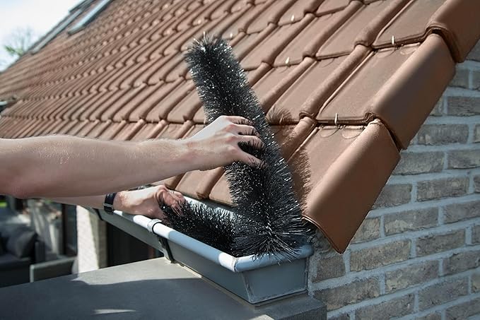 Gutter Brush Guard, Prevents Clogs, Filters Leaves, for 5 Inch Gutters (4.25 Inch - 40 Ft.)