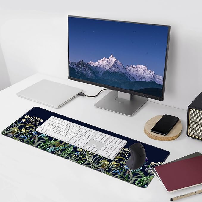 Weeds Flowers Large Mouse Pad,Gaming Keyboard Desk Pad,Extended Mouse Mat Non-Slip Rubber Base with Stitched Edges for Office Game Home XL 31.5"x11.8"