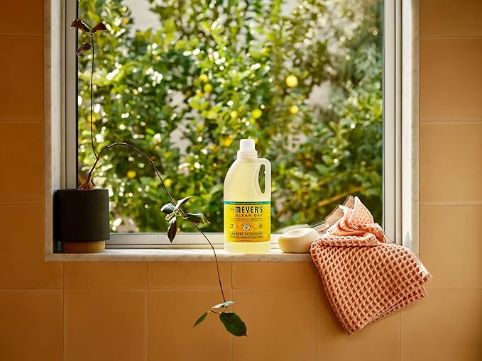 MRS. MEYER'S CLEAN DAY Laundry Detergent, Honeysuckle, 64 Fluid Ounce