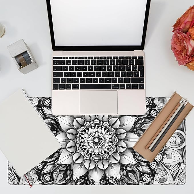 KOAIWPAE Large Gaming Mouse Pad for Desk, Black and White Mandala Desk Mat, Mandala Flower Desk Pad, 31.5"x15.7" Extended Big Computer Keyboard Mouse Pad with Non-Slip Base and Stitched Edge