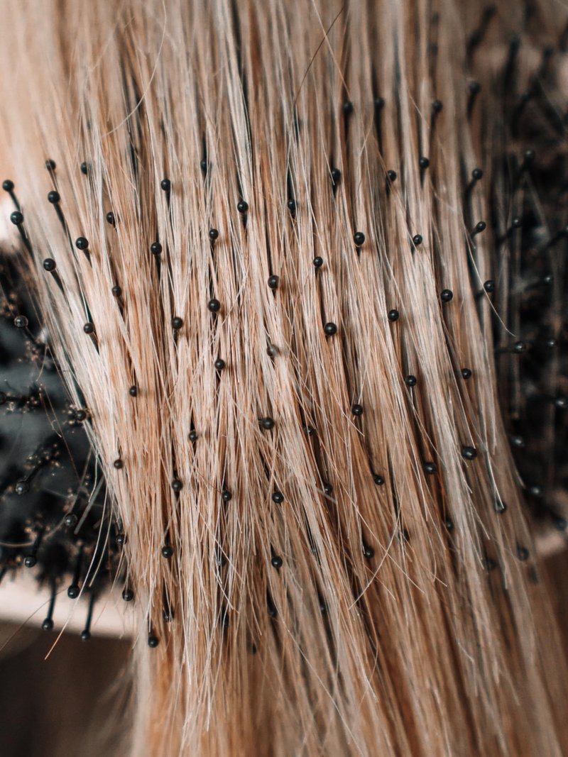 Frizz-Out Bamboo Hair Brush by VOLO Beauty