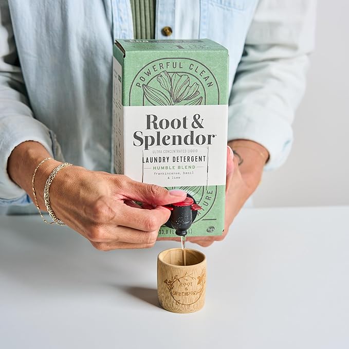Root & Splendor Ultra Concentrated All Natural Laundry Detergent Liquid - Plant Based, Enzymatic Laundry Soap, Humble Scent, 1 Liter, 67 Loads