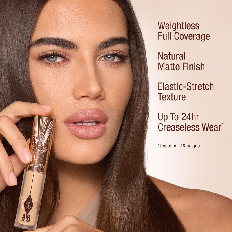 Charlotte Tilbury AIRbrush Flawless Blur Concealer - Concealer for Dark Circles, Blemishes & More - Hydrating, Full Coverage with a Natural Matte Finish - 5.5 Medium