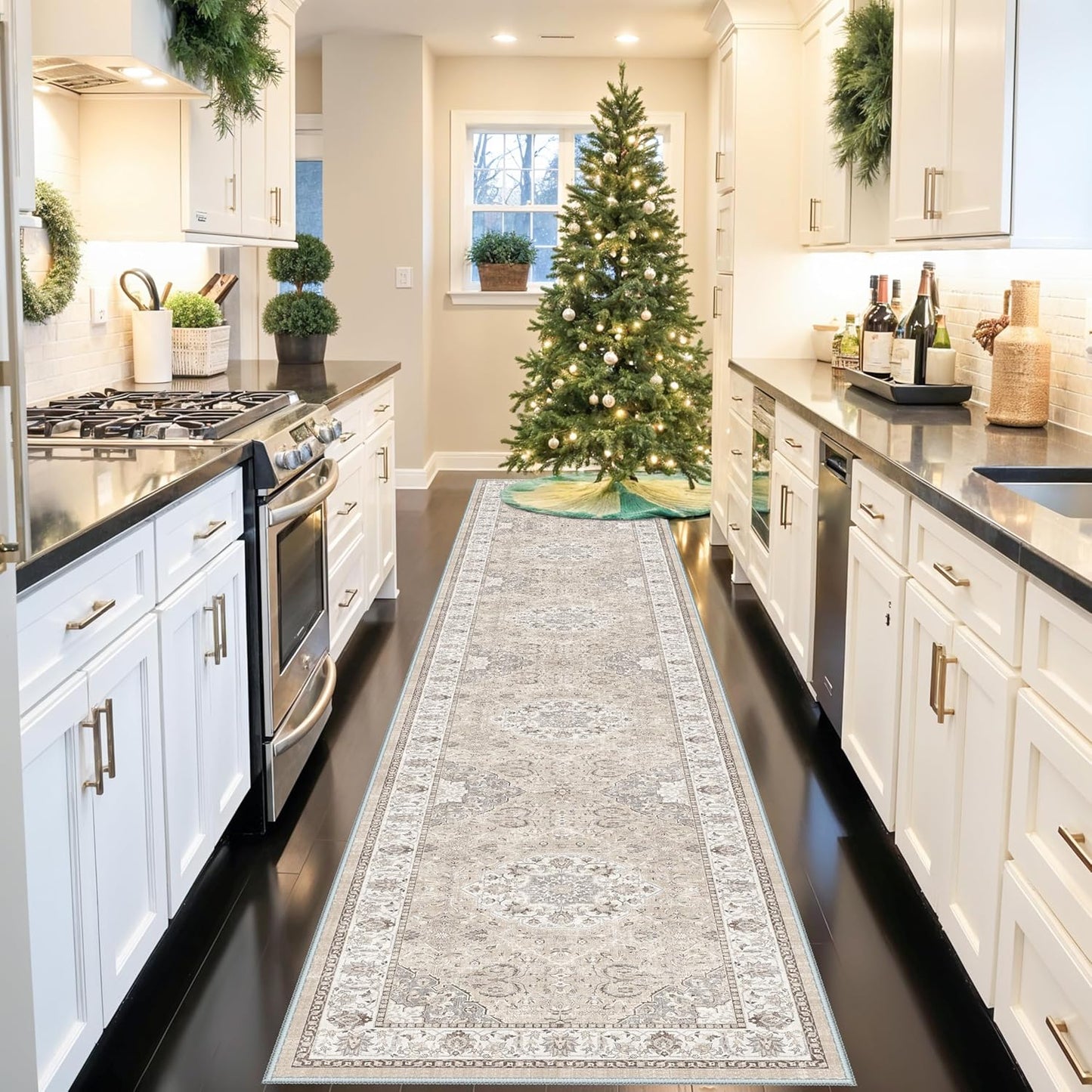 Vintage Washable Hallway Runner Rug by [Brand Name] - Ultra Soft Non-Slip Design | 3x18 Feet, Beige